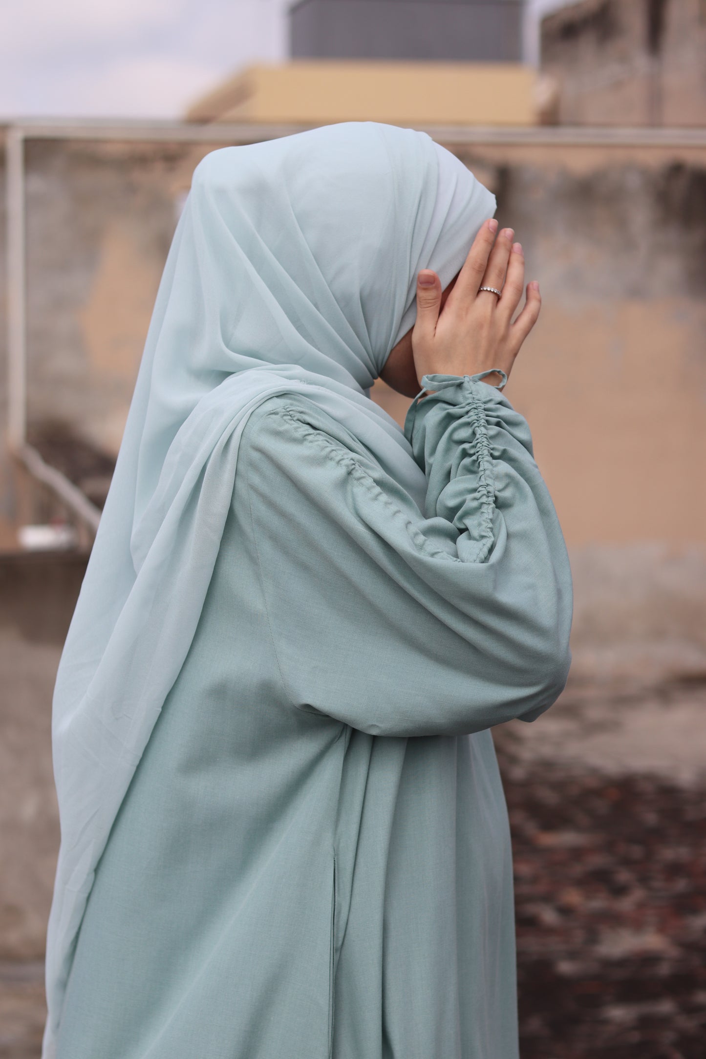 Pistachio Abaya