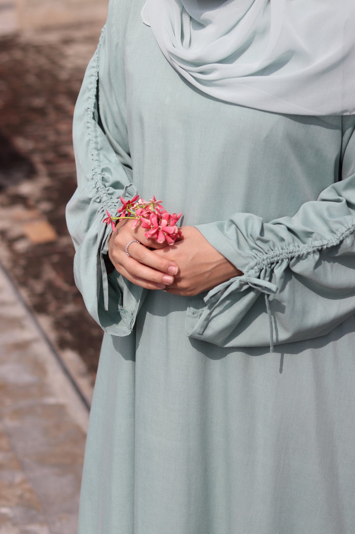Pistachio Abaya